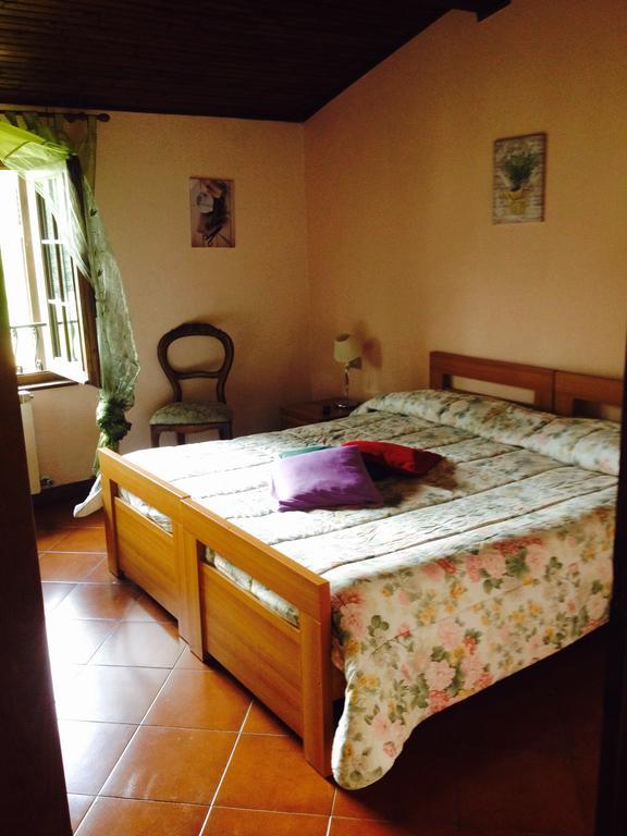 ריקו דל גולפו די ספאציה Il Ghiro B&B מראה חיצוני תמונה